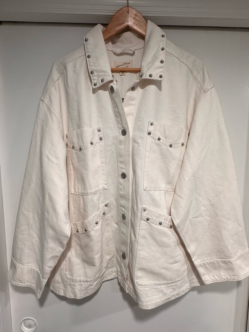 Universal thread XXL white studded Jean Jacket